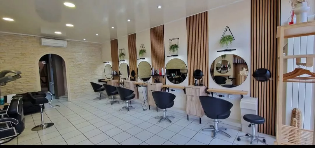 Un Nouvel'Hair